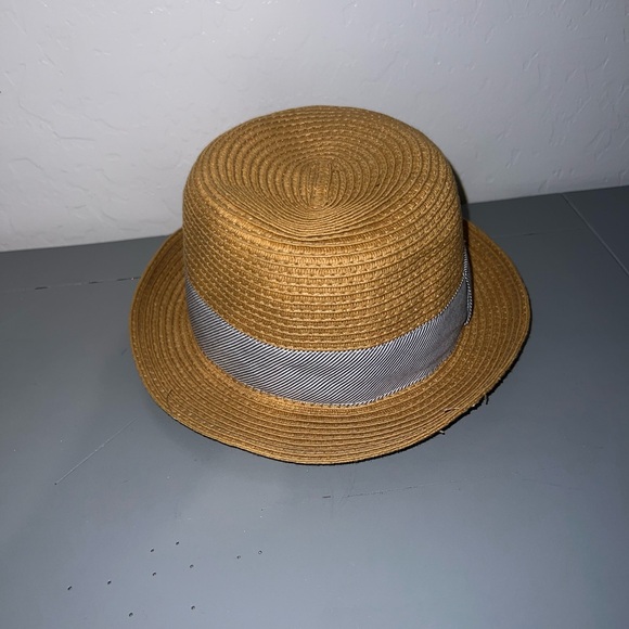 Old Navy Summer Hat 18-24 month - Picture 1 of 5